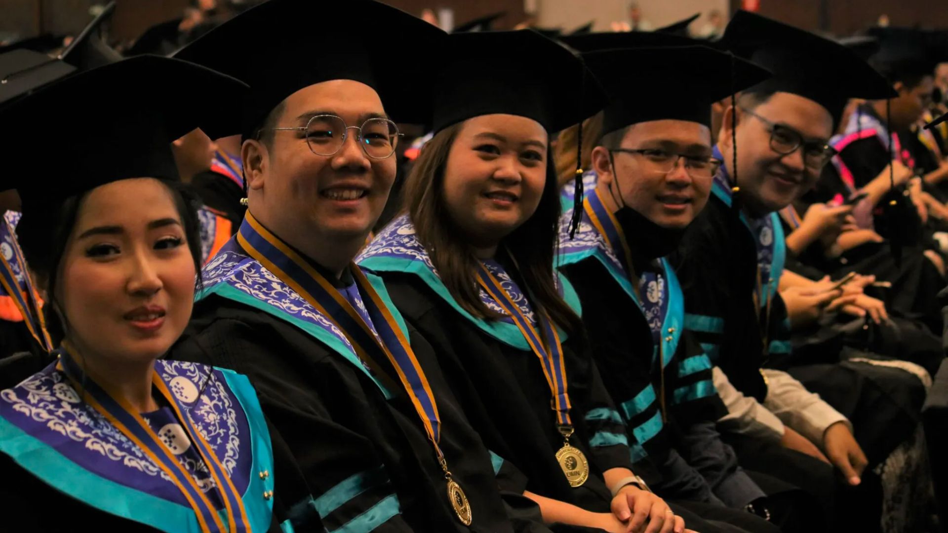 Wisuda XXIV UMN: Ajak Wisudawan Menelisik Peran AI dalam Meningkatkan Produktivitas Kerja